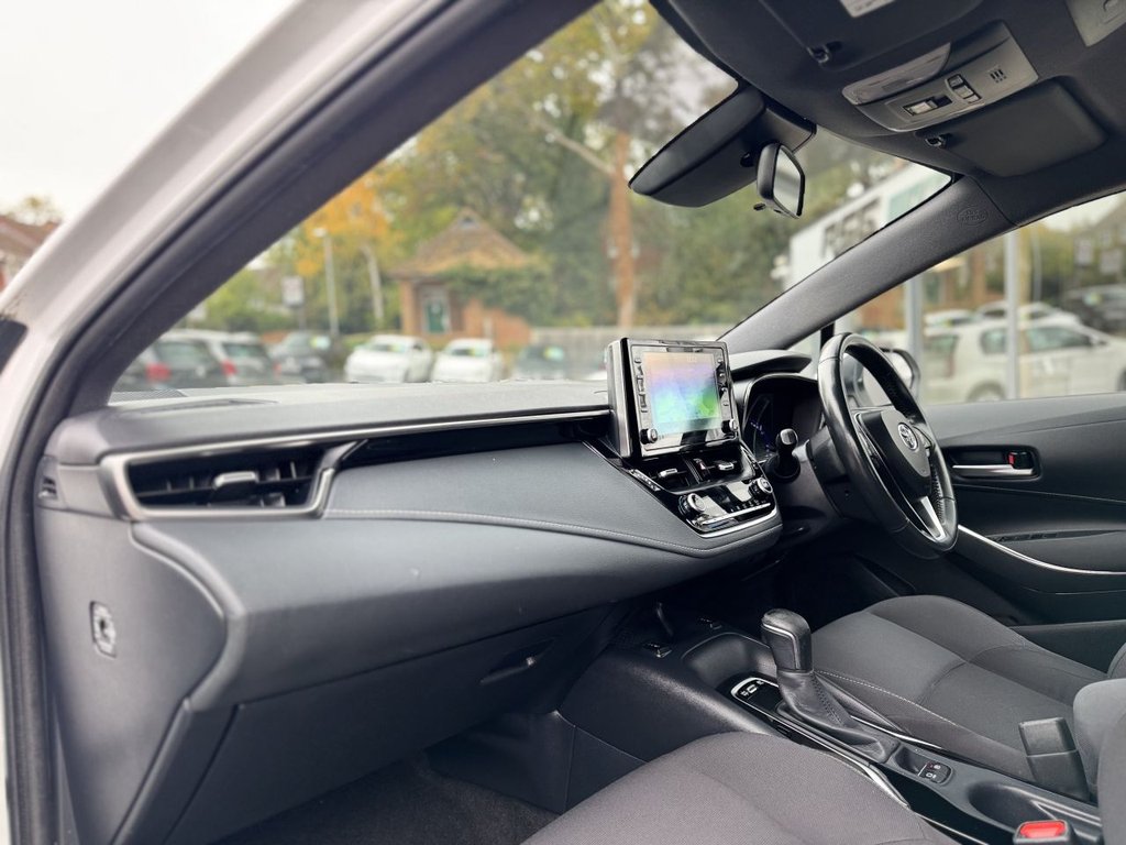 Used Toyota Corolla 2020 for sale - 76322907: Photo 24