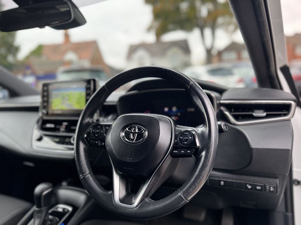 Used Toyota Corolla 2020 for sale - 76322907: Photo 32