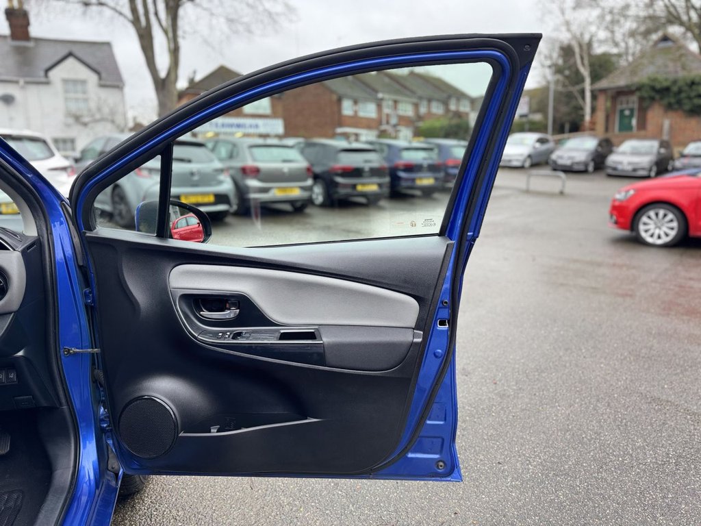 Used Toyota Yaris 2018 for sale - 77780284: Photo 40