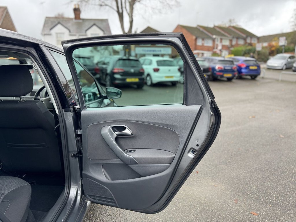 Used Volkswagen Polo 2017 for sale - 76820602: Photo 32