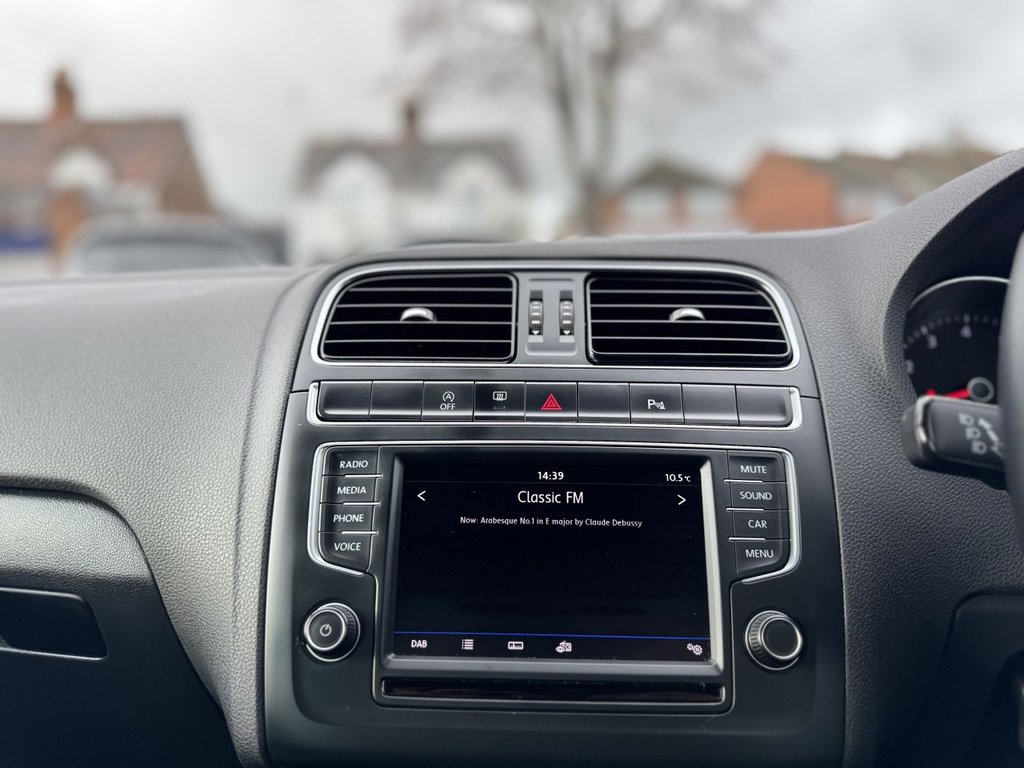 Used Volkswagen Polo 2017 for sale - 76820602: Photo 42