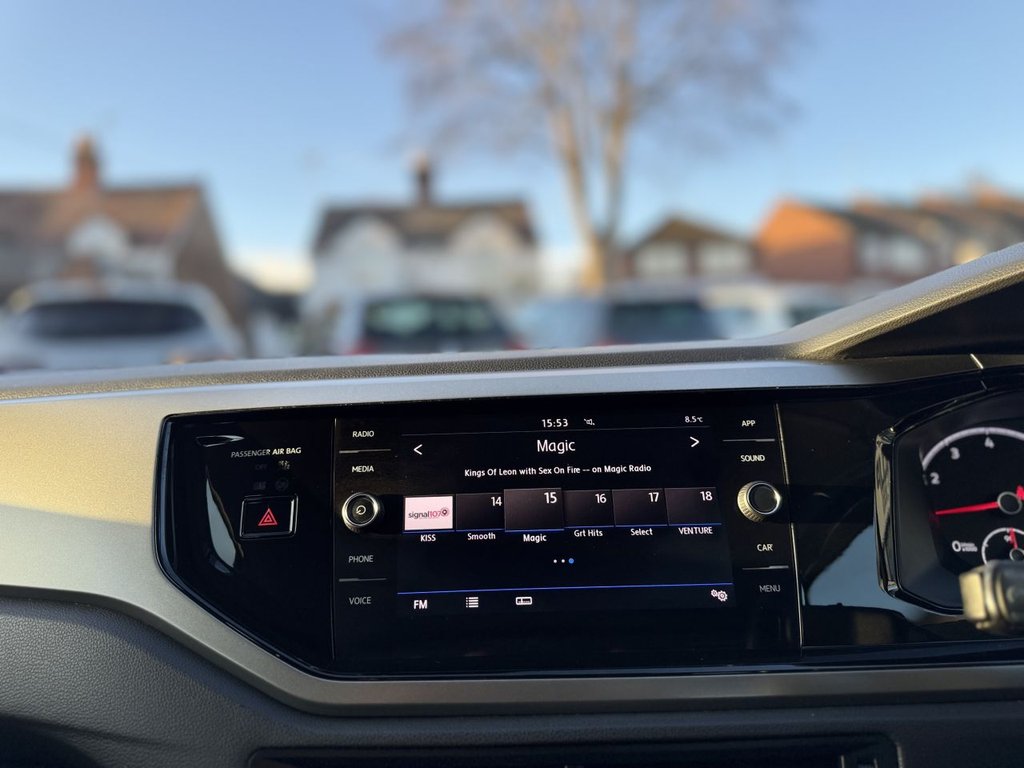 Used Volkswagen Polo 2018 for sale - 77171693: Photo 39