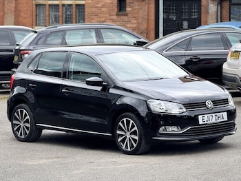 Used Volkswagen Polo 2017 for sale - 78350272: Photo