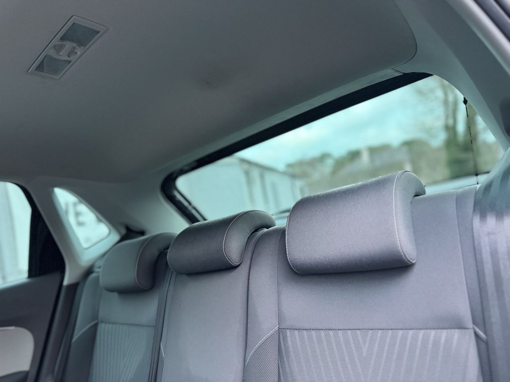 Used Volkswagen Polo 2015 for sale - 77121496: Photo 15