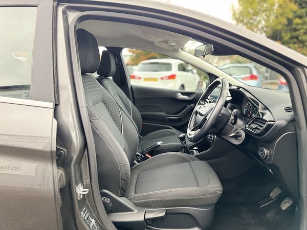 Used Ford Fiesta 2018 for sale - 76303600: Photo 12