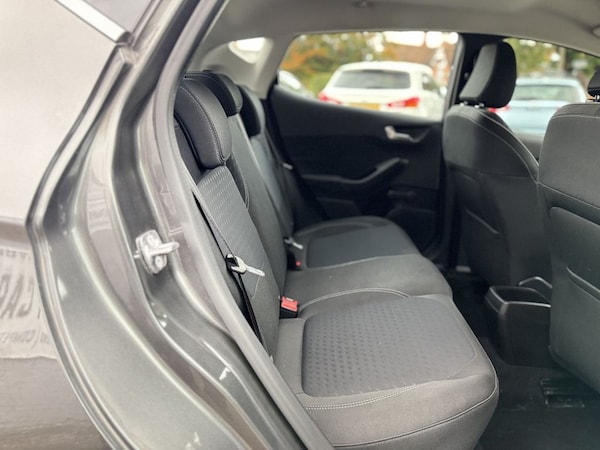 Used Ford Fiesta 2018 for sale - 76303600: Photo 14