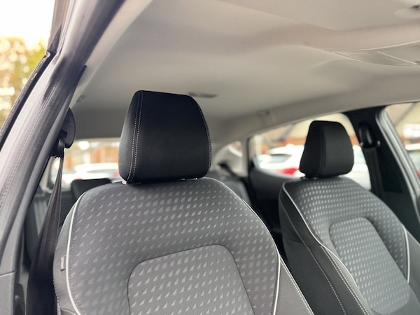 Used Ford Fiesta 2018 for sale - 76303600: Photo 31