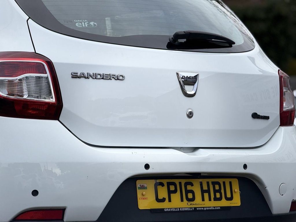 Used Dacia Sandero Stepway 2016 for sale - 76604702: Photo 34