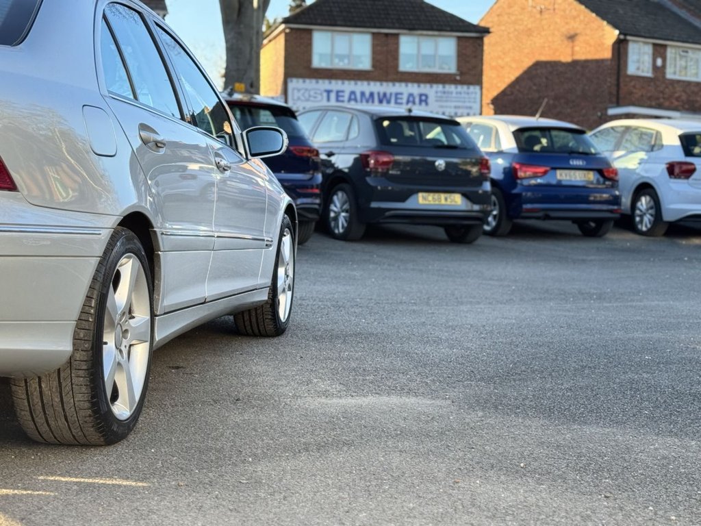 Used Mercedes-Benz C Class 2006 for sale - 77990709: Photo 32