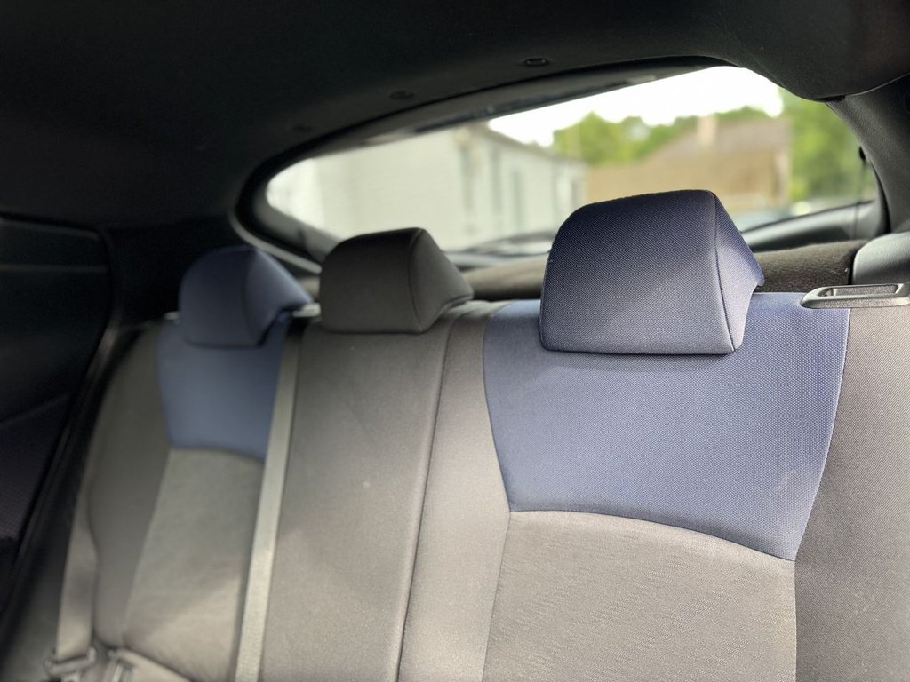 Used Toyota C-HR 2018 for sale - 76558458: Photo 18