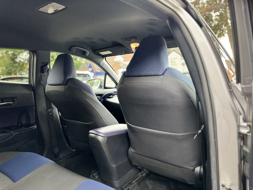 Used Toyota C-HR 2018 for sale - 76558458: Photo 22