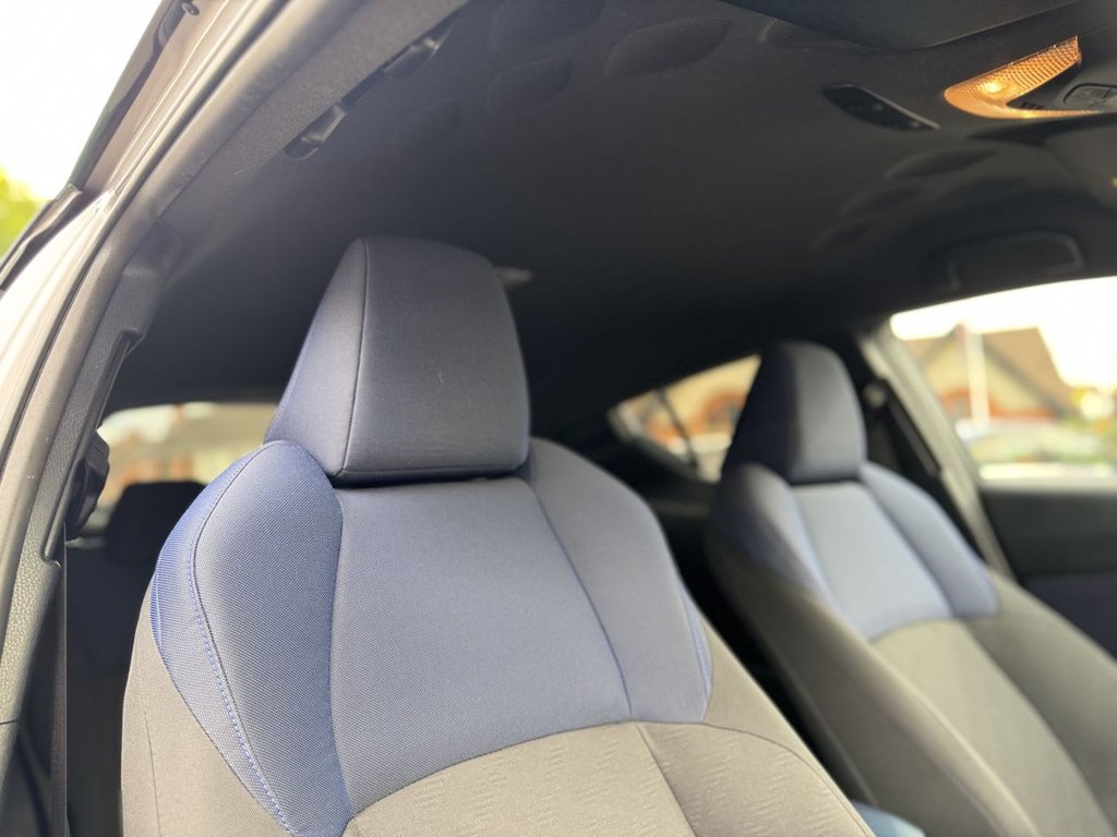 Used Toyota C-HR 2018 for sale - 76558458: Photo 25