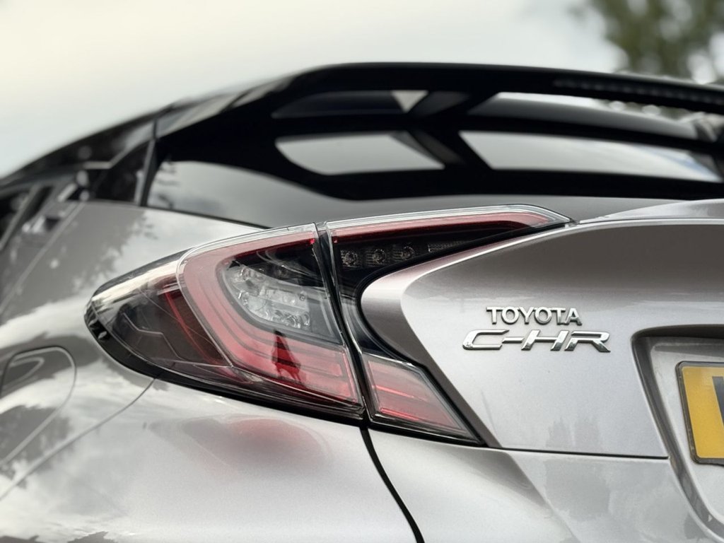 Used Toyota C-HR 2018 for sale - 76558458: Photo 31