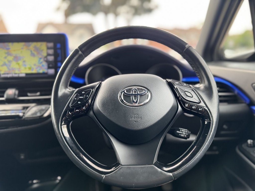 Used Toyota C-HR 2018 for sale - 76558458: Photo 32