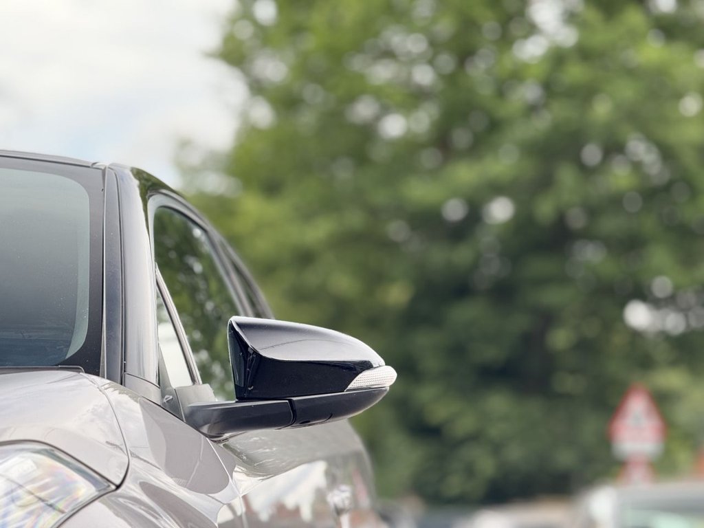 Used Toyota C-HR 2018 for sale - 76558458: Photo 39