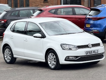 Used Volkswagen Polo 2015 for sale - 78271689: Photo