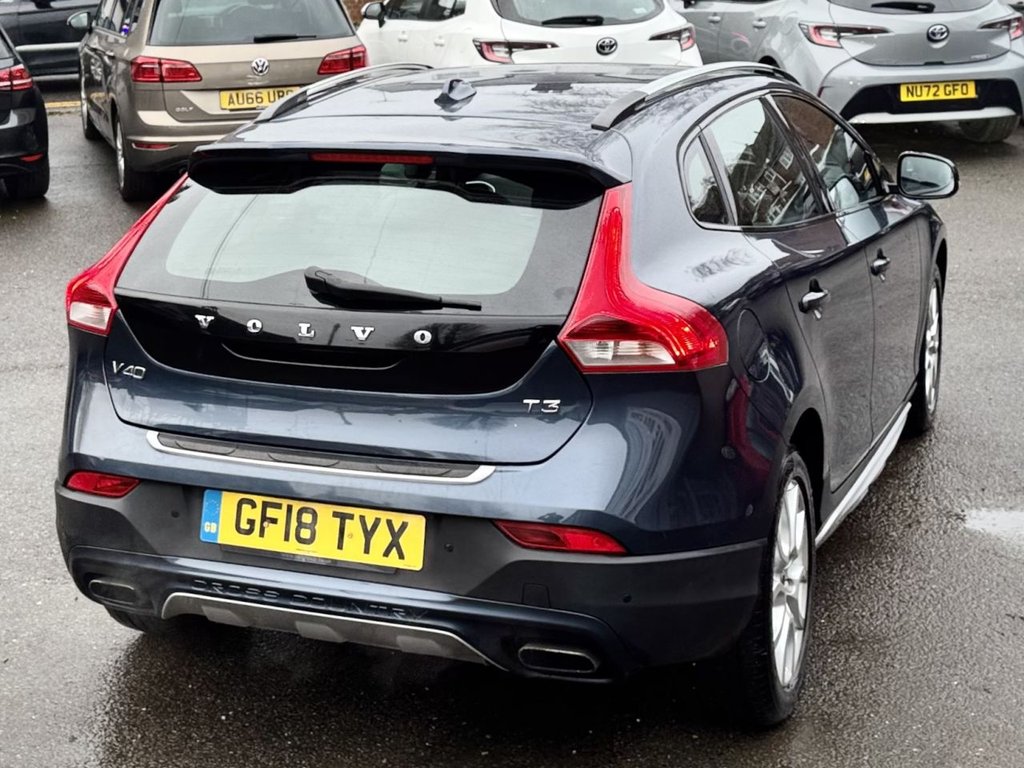 Used Volvo V40 2018 for sale - 77780150: Photo 33