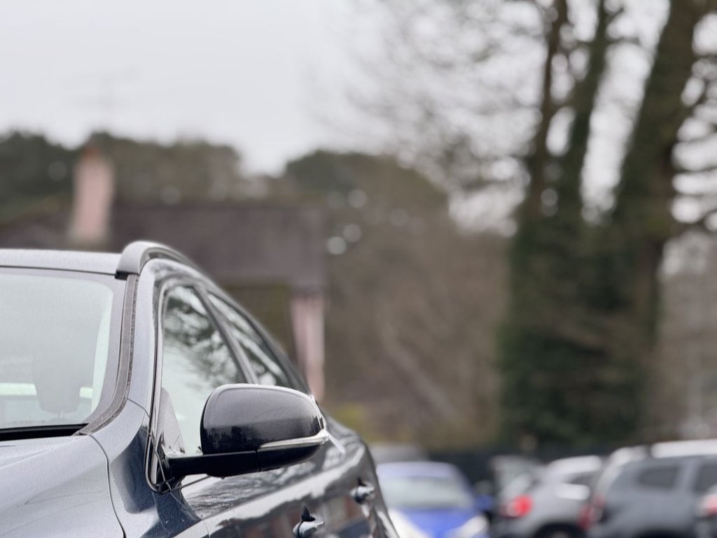 Used Volvo V40 2018 for sale - 77780150: Photo 36