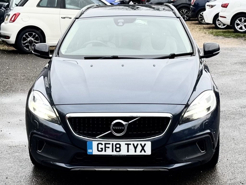 Used Volvo V40 2018 for sale - 77780150: Photo 5