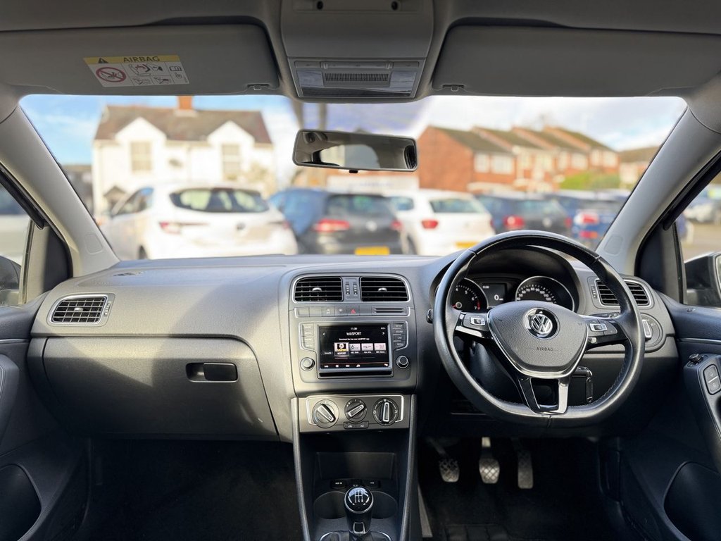 Used Volkswagen Polo 2015 for sale - 77301886: Photo 11