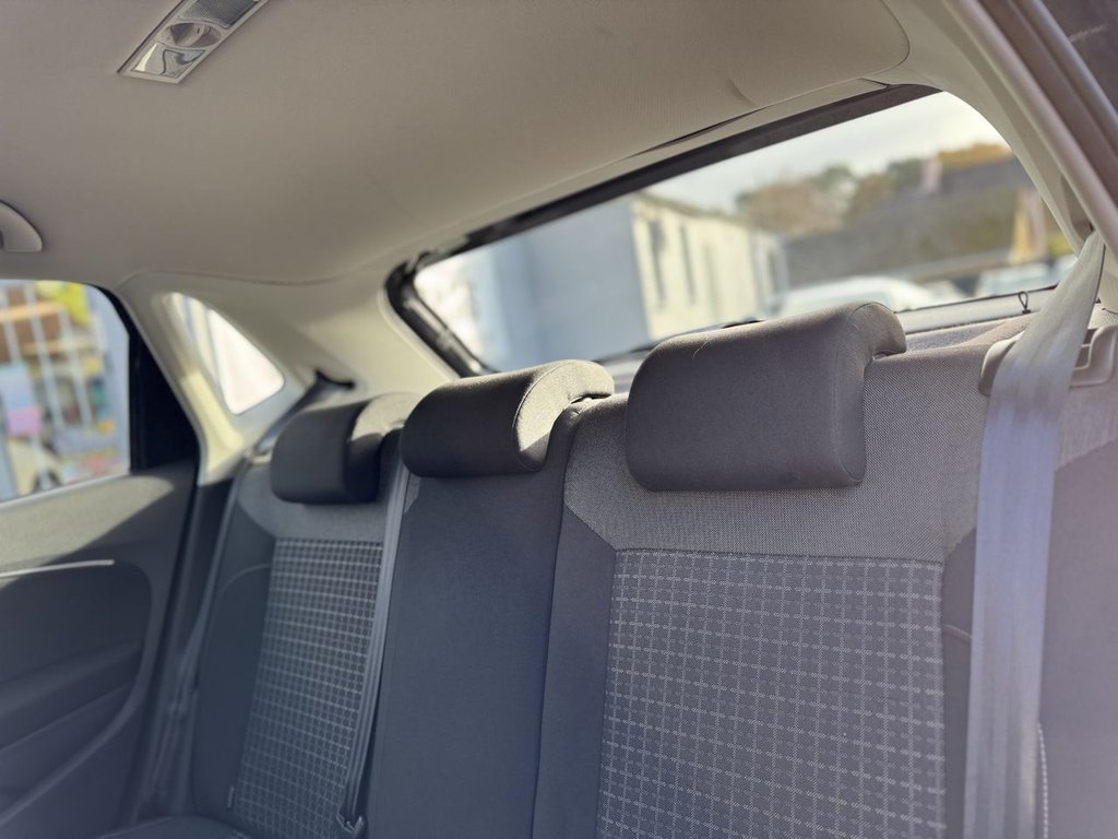 Used Volkswagen Polo 2015 for sale - 77301886: Photo 35