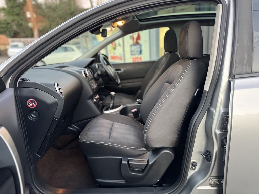 Used Nissan Qashqai 2011 for sale - 76910104: Photo 12