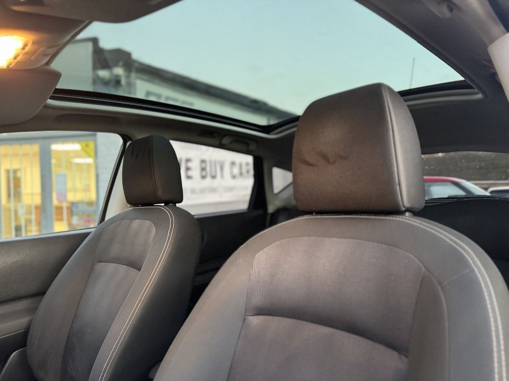 Used Nissan Qashqai 2011 for sale - 76910104: Photo 22