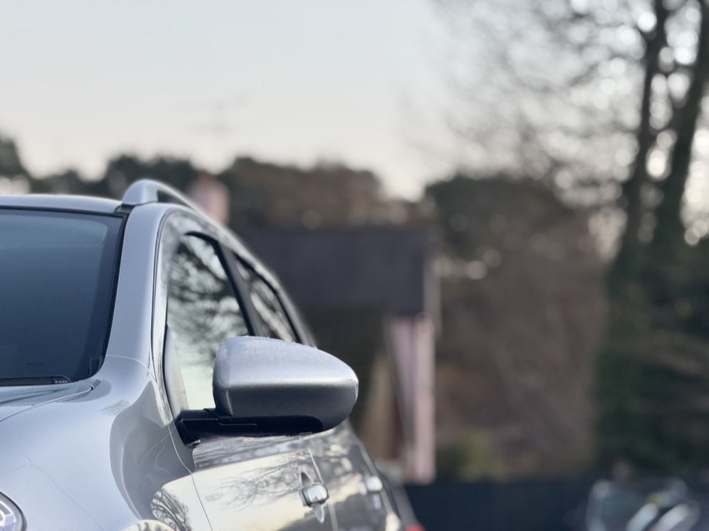 Used Nissan Qashqai 2011 for sale - 76910104: Photo 39