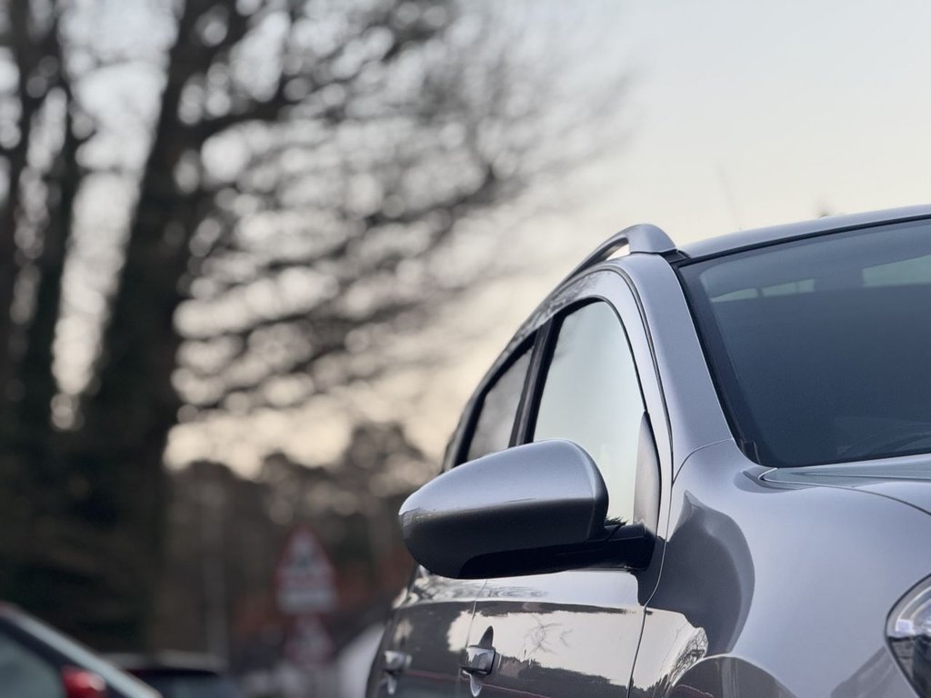 Used Nissan Qashqai 2011 for sale - 76910104: Photo 46