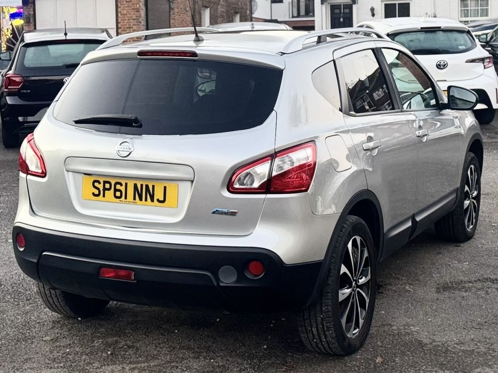 Used Nissan Qashqai 2011 for sale - 76910104: Photo 8