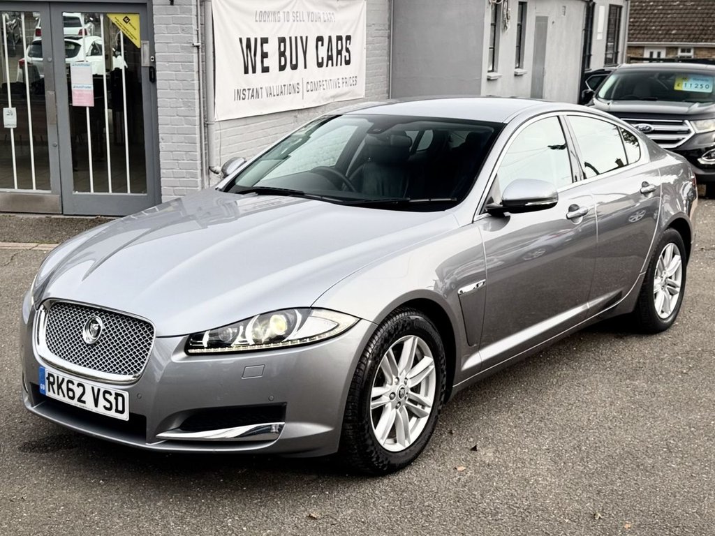 Used Jaguar XF 2012 for sale - 76356137: Photo 4