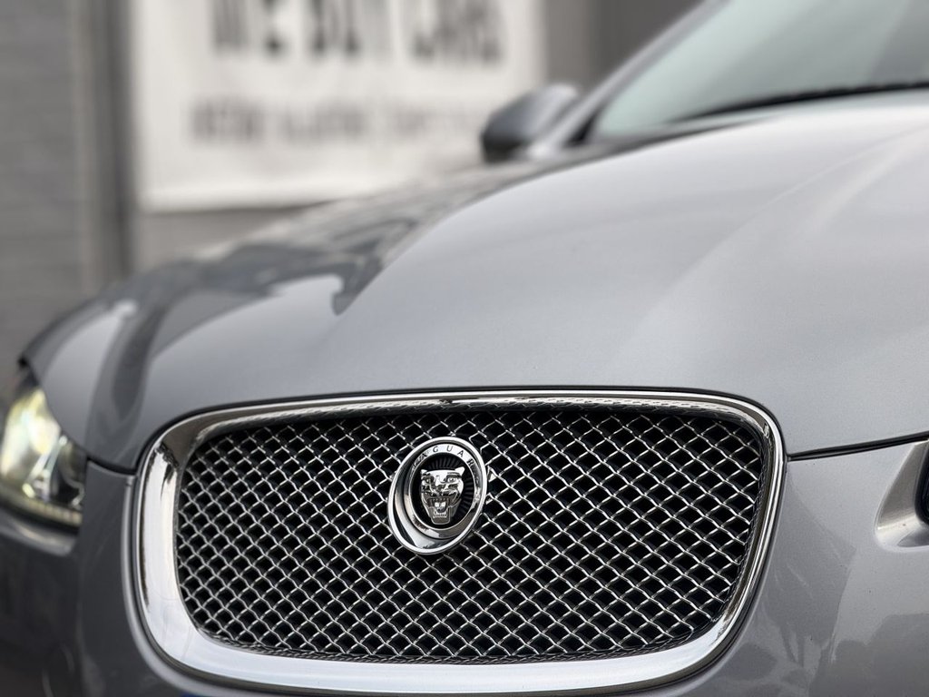 Used Jaguar XF 2012 for sale - 76356137: Photo 41