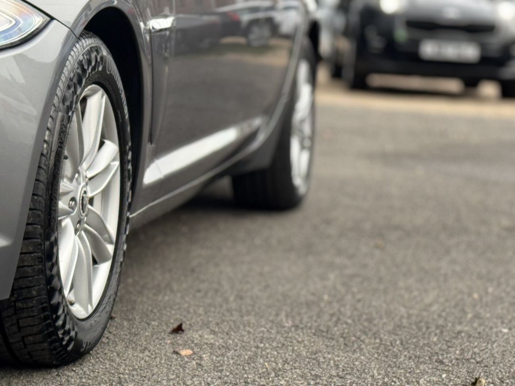 Used Jaguar XF 2012 for sale - 76356137: Photo 42