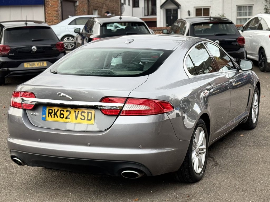 Used Jaguar XF 2012 for sale - 76356137: Photo 9