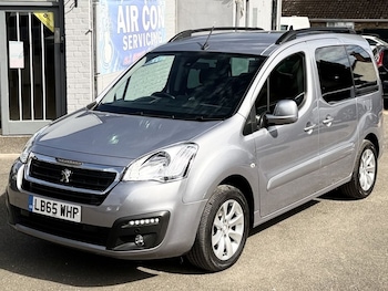 Used Peugeot Partner Tepee 2016 for sale - 79470579: Photo