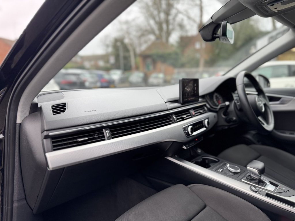 Used Audi A4 2016 for sale - 77654673: Photo 45