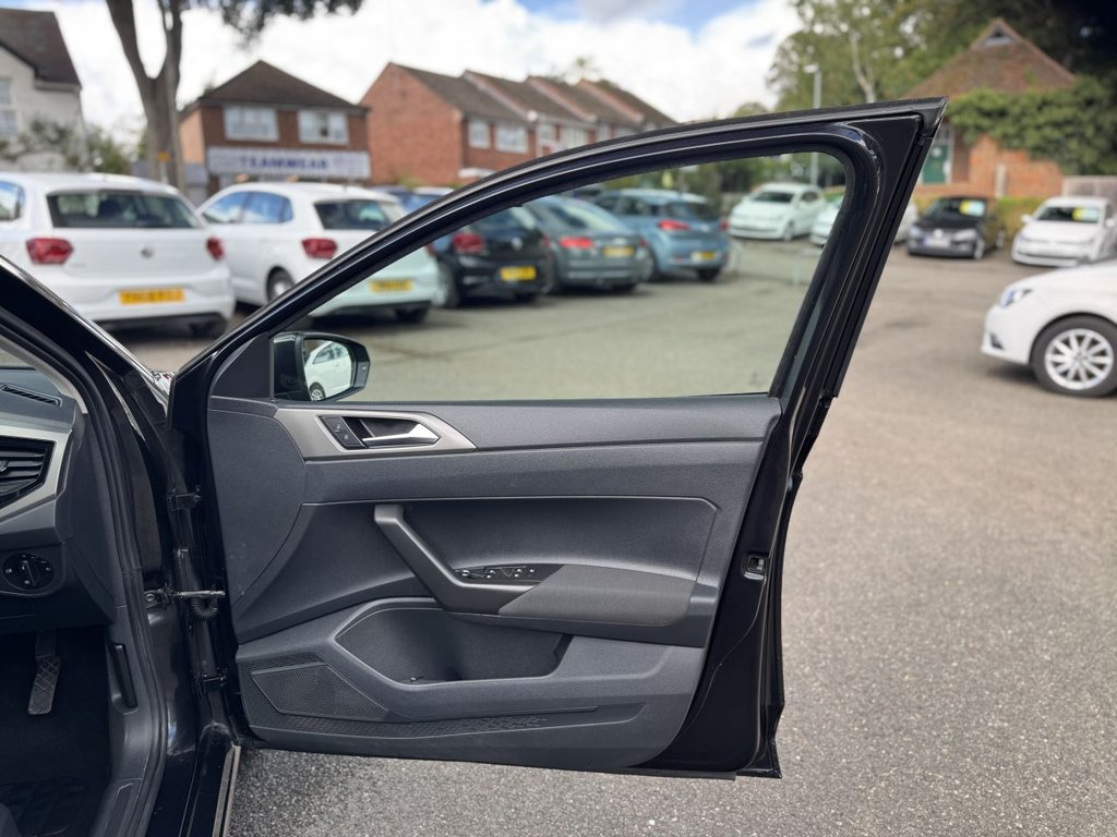 Used Volkswagen Polo 2018 for sale - 76558685: Photo 22