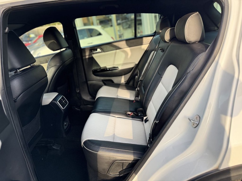 Used Kia Sportage 2018 for sale - 77680457: Photo 15