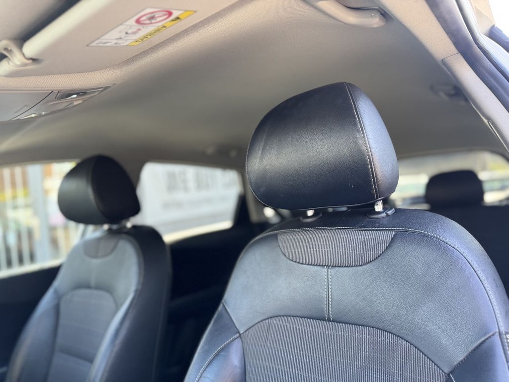 Used Kia Niro 2017 for sale - 78200137: Photo 38