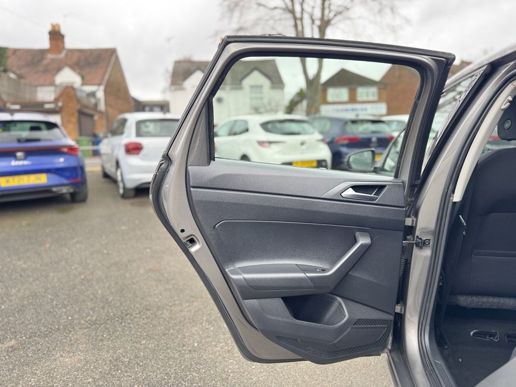 Used Volkswagen Polo 2018 for sale - 77654812: Photo 42