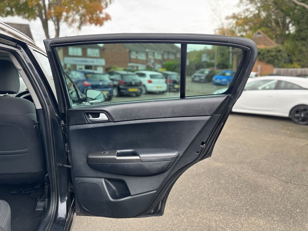 Used Kia Sportage 2017 for sale - 76356101: Photo 28