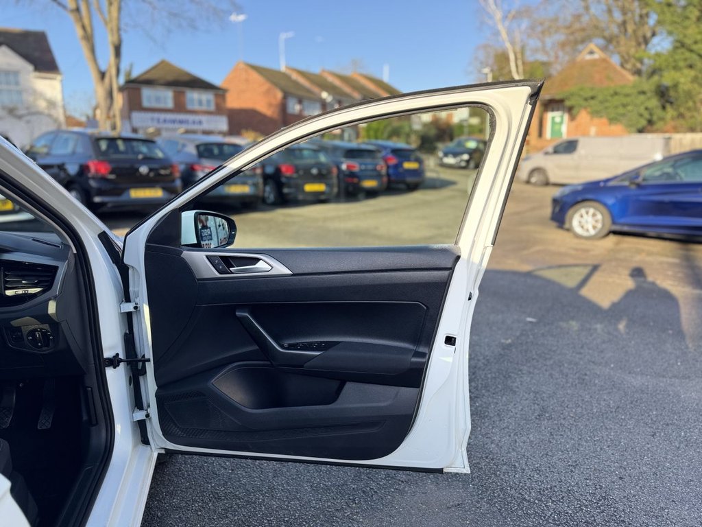 Used Volkswagen Polo 2018 for sale - 77110759: Photo 50