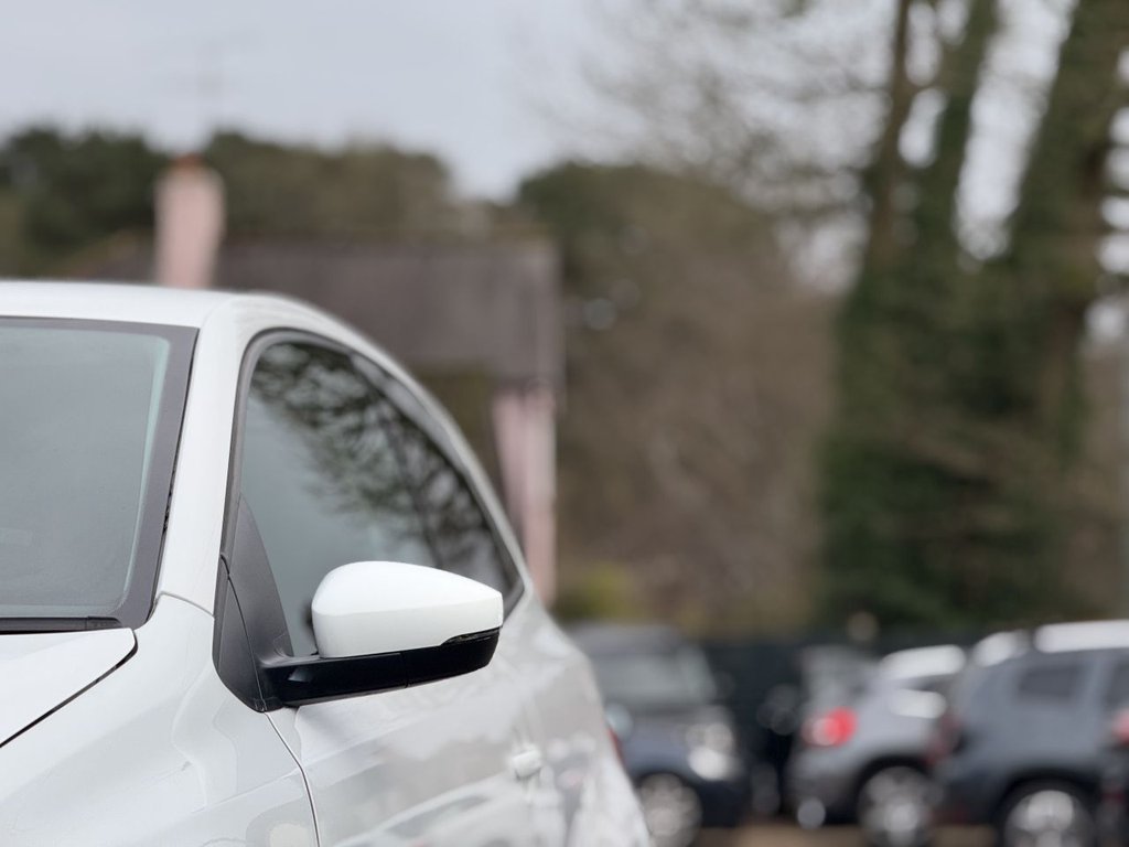 Used Volkswagen Polo 2017 for sale - 77534143: Photo 26