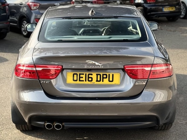 Used Jaguar XE 2016 for sale - 75473561: Photo 6