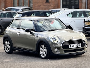 Used MINI Hatch 2018 for sale - 75876193: Photo