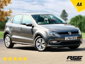 Used Volkswagen Polo 2015 for sale - 78990308: Photo