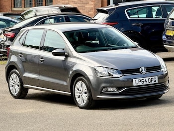 Used Volkswagen Polo 2015 for sale - 78990308: Photo