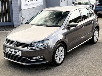 Used Volkswagen Polo 2015 for sale - 78990308: Photo
