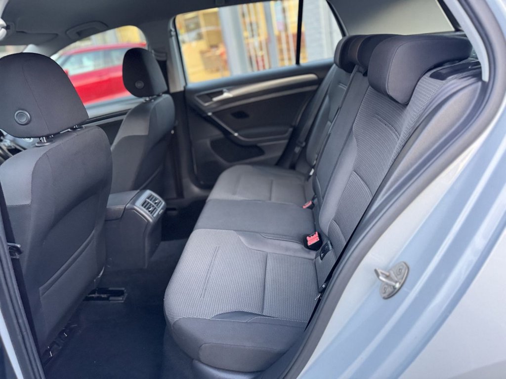 Used Volkswagen Golf 2018 for sale - 76604668: Photo 12