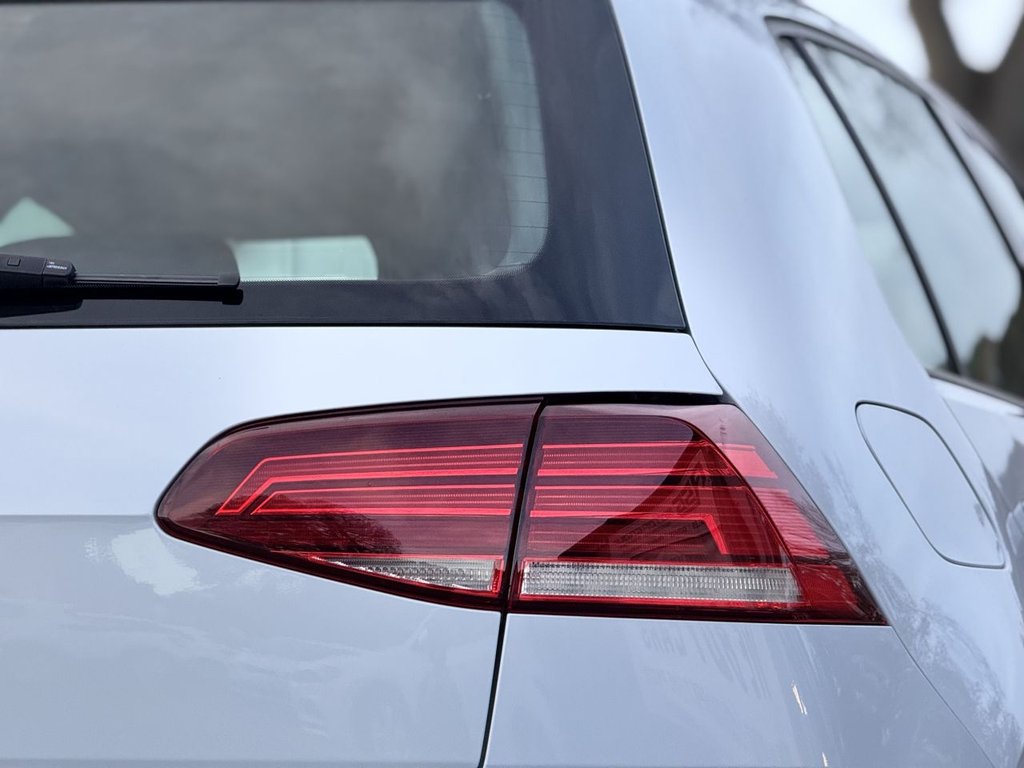 Used Volkswagen Golf 2018 for sale - 76604668: Photo 25